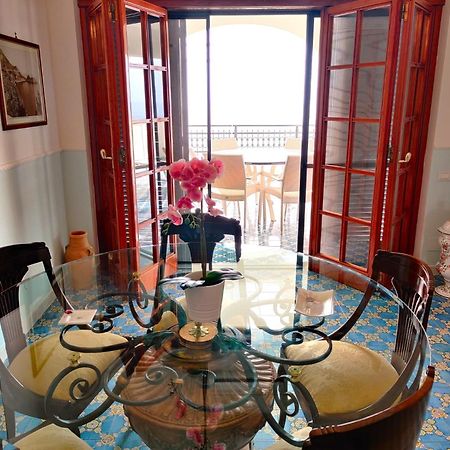 프라이아노 Casa La Scogliera 아파트 외부 사진